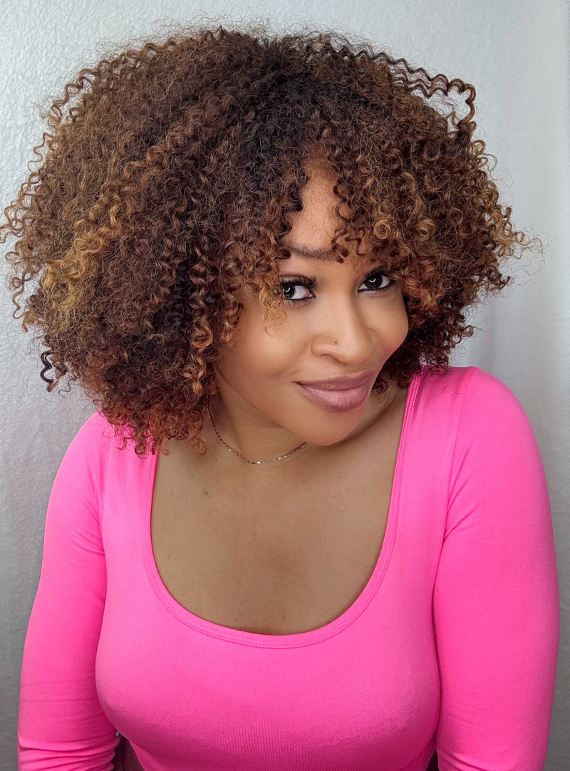 Peluca de pelo natural afro rizada (Flora)